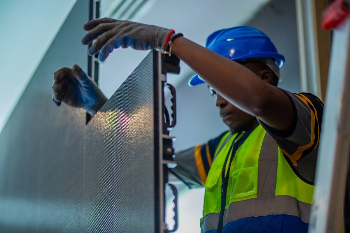 Natkerntz's tweet image. #harusiawards
#rentalledscreen
#ledscreen
#Sponsored 
#natkern