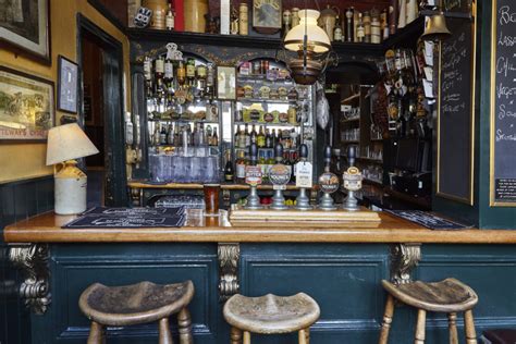 Bristol's <a href="/HighburyVaults/">Highbury Vaults</a> is a very fine trad pub to visit at any time, and especially on Beer Day Britain!  #CheersToBeer