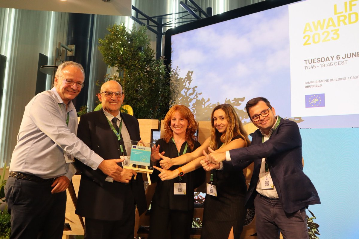 CeamFundacion's tweet photo. @LIFETECMINE GUANYADOR 🥇🏆premi ciutadà com a millor projecte EU en els #LifeAwards2023 #EUGreenWeek23. A través de tècniques innovadores, ha millorat les activitats de restauració de mines i restaurat la biodiversitat en la Comunitat Valenciana: https://t.co/vKjZ3mk35L.🚨🇪🇺 https://t.co/3HpbbtLw6Q