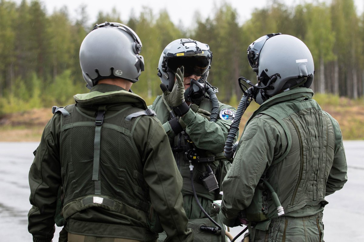 #ACE23 provides its participants with the opportunity to plan, execute and evaluate large-scale multinational air operations. @Laplsto Air Base in Rovaniemi 🇫🇮 🇩🇪🇫🇷#cooperation has been successful. #ilmavoimat #laplsto #rovaniemi #cooperation #airoperation #StrongerTogether