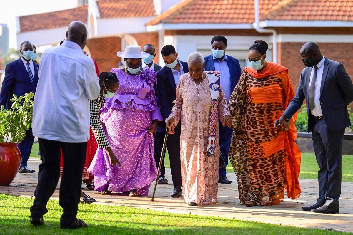 The meeting between President Museveni and the former First Lady,  accompanied by her delegation, was marked by productive discussions on a  range of topics that held mutual interest.