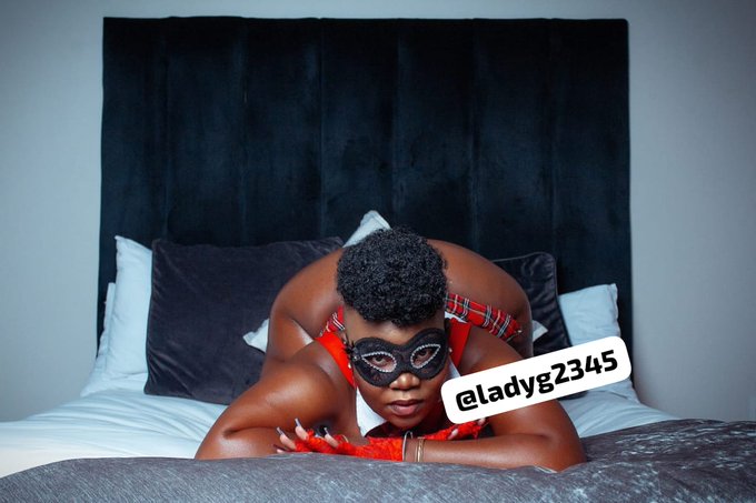 I just started 😜more on onlyfans  https://t.co/wlH1ttN1H8 https://t.co/O5W21X1hYe