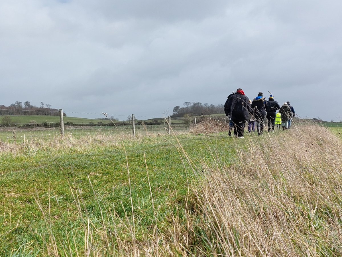 aspireoxonline's tweet photo. We’re pleased to have concluded our #GrowingPlaces pilot in partnership with @earth_trust,  improving access to opportunities rooted in the great outdoors through #wellbeing walks, #volunteering opportunities and #skillsdevelopment!

#socialprescribing #aspireoxford #earthtrust https://t.co/DlkOhwvc8P