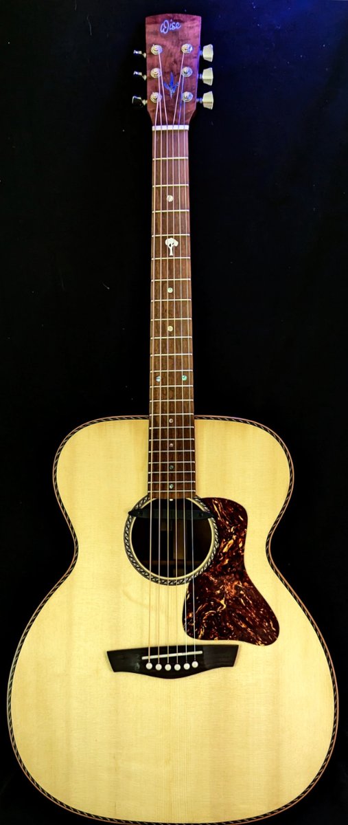 Be amazed by the remarkable artistry of this handcrafted Scott Wise guitar, which is now finished! We'll have some videos soon, so you can hear it how it sounds... but it's the perfect guitar for players of all skill levels. Get a $5 ticket to win! 
rafflelink.com.au/folkworldraffl…