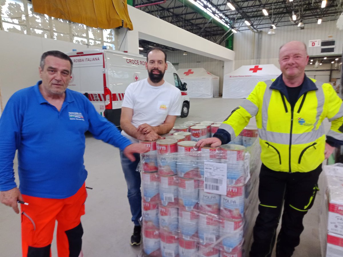 In questo momento non semplice per la nostra Regione abbiamo donato ad <a href="/Anpasnazionale/">ANPAS</a>  una selezione dei nostri prodotti che l'Associazione sta utilizzando nella cucina mobile per fornire ristoro a 150 volontari che operano sul campo.  Insieme possiamo fare la differenza!