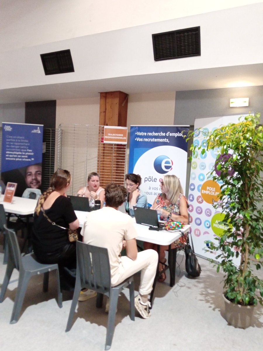 #0nEstLaPourVous au forum de la création d'entreprise de Cap Atlantique et la Carène
#AvecPoleEmploi