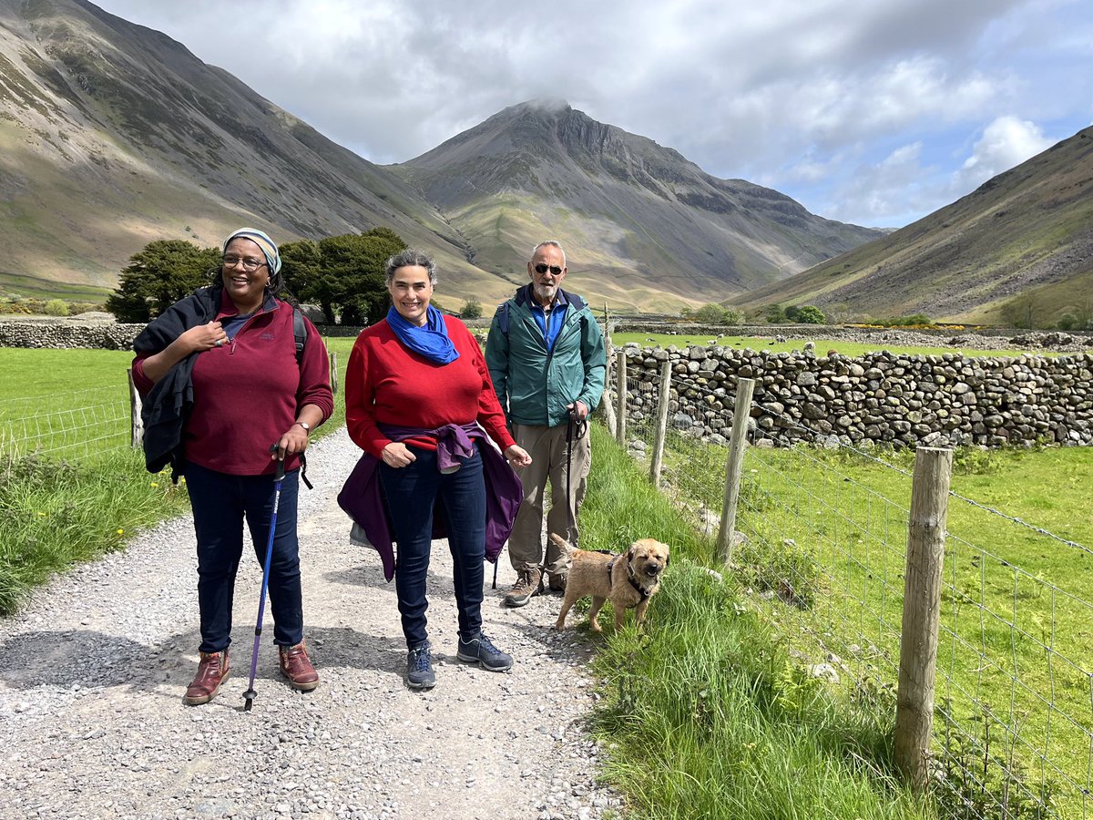 Lamb22Lamb's tweet photo. @SkipperTheBear @KrGuidedwalks Phoebe Foxglove enjoyed her first visit to the Lakes recently! https://t.co/BfV4CcLdKT