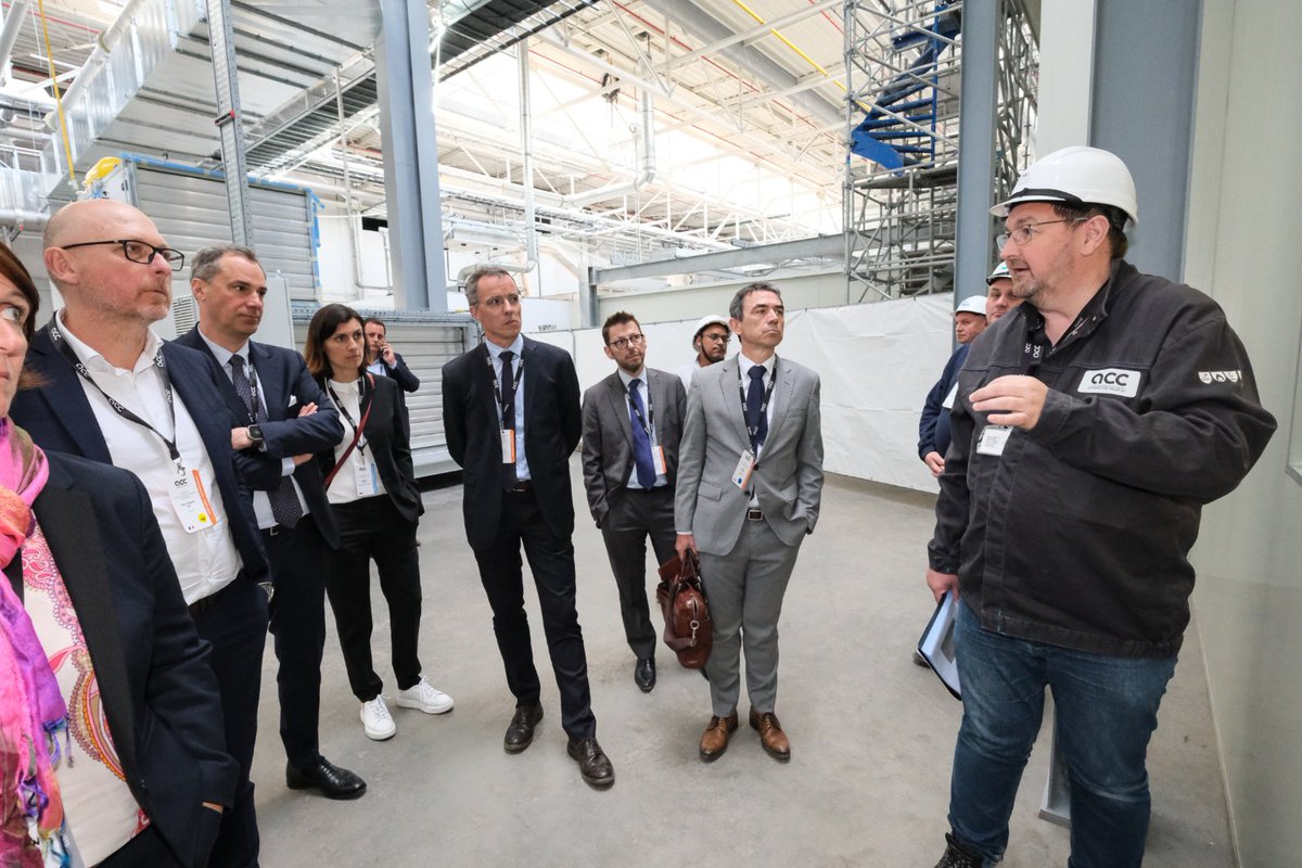 Jcornaly tweet media