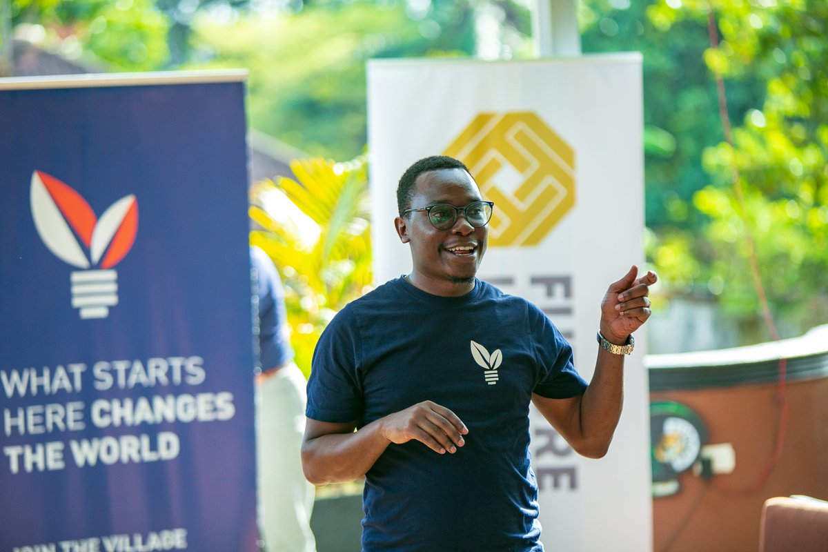 TheVillageUG's tweet photo. Recently at our monthly #BuildFriday, a platform that brings together #founders and #startups to network and share valuable insights while exchanging experiences; we discussed what it takes to move from #bootstrapping to attracting #investment. We share some of the insights from the conversations, take a read via: https://t.co/fi40nQ8Ha9