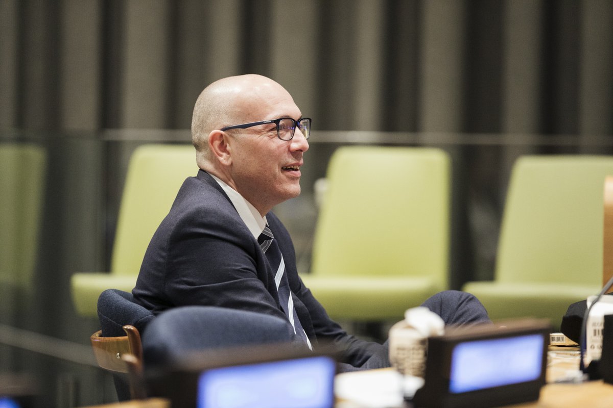 Head of Commercial Development and Professor Niccolò Sbaraglia took part in the United Nations Conscious Fashion and Lifestyle Network Annual Meeting, talking about the importance of education towards the new sustainability. #SDGFashion #CFLNetwork