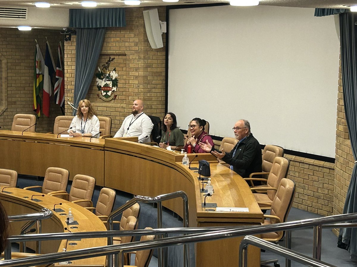 Barnwell School tweet media