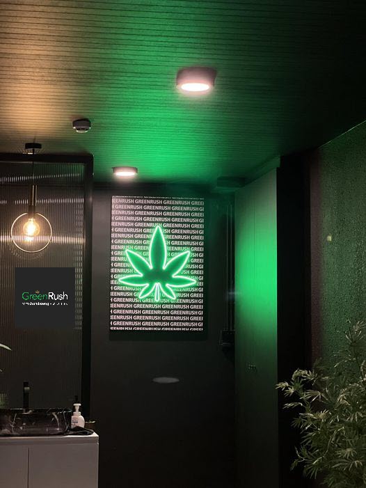 You know what? Happiness is just around the corner, and it's as easy as having each other. 

About Us: bit.ly/42itb4A

Open Tue - Sun 14.00-23.00
TEL  :   +66 61-269-7303

#greenrush #cannabis #ramkhamhaeng #bangkok 
#dispensary #weedlife #smoke #ocd #raw #thc #sativas
