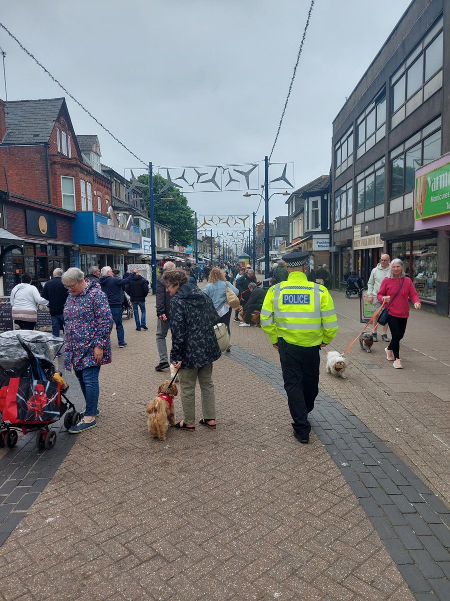 Our #NorfolkCPT officers were out in Gorleston and central Yarmouth yesterday (Tues 6 June) on foot, focussed on preventing antisocial behaviour. They patrolled predominantly along both high streets, Wood Farm play area and near Morrisons in Gorleston.