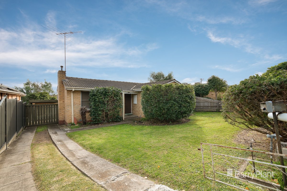 5 Marrson Place, Glenroy, VIC 3046 | This much loved family home is ready for its next chapter with a new  ... barryplant.com.au/for-sale/5-mar…