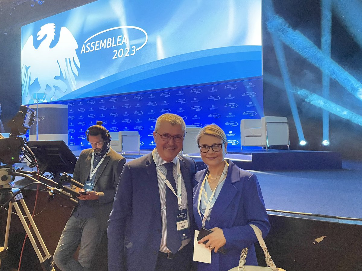 Il segretario generale della #FisascatCisl <a href="/davide_guarini/">Davide Guarini</a> e il segretario generale aggiunto <a href="/VincenzoDellOr2/">Vincenzo Dell’Orefice</a> presenti all’assemblea generale <a href="/Confcommercio/">Confcommercio</a> a Roma, per rilanciare la #Contrattazione e avviare la stagione dei rinnovi nel #TerziarioDiMercato