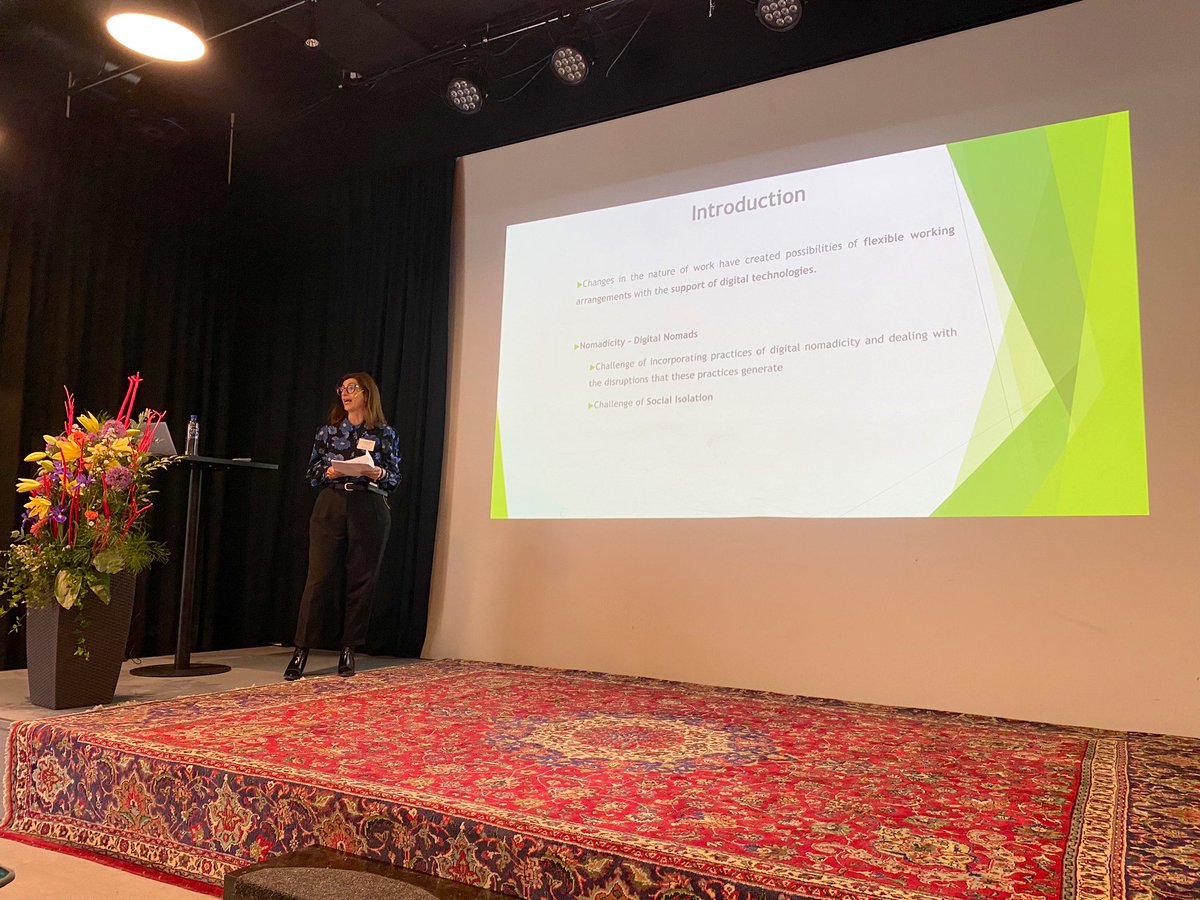 ECSCW's tweet image. First paper presentation of #ECSCW2023 🥳 “Digital Nomads’ Experiences on the Support of Digital Technologies in Relation to Social Isolation” by Alice Mohlin and Niki Chatzipanagiotou