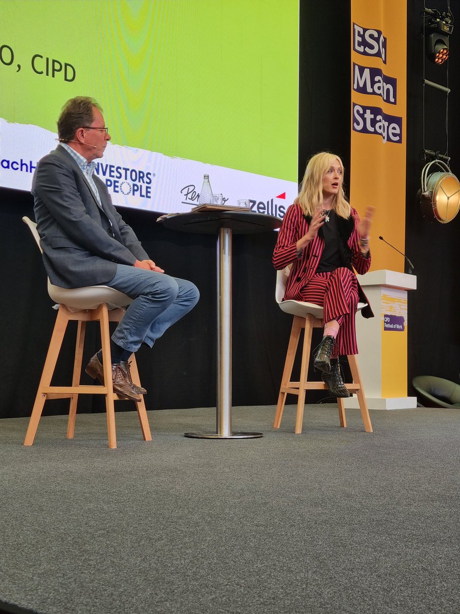 _the_lbb's tweet photo. Loving @Fearnecotton's insights on self-care and setting boundaries.

@CIPD #festivalof work

https://t.co/c2rMvZJBtR https://t.co/pZhc3jtXr0