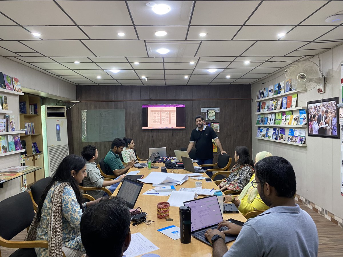 ASERPAKISTAN's tweet photo. Highlight from #ASERCYCLE23

ITA’s Inhouse Training of trainers has started today! 
Our lead trainers Waqas Bajwa, Usman Naz and Sahar Saeed providing the participants with technical trainings for ASER Pakistan!

#ITA #ITACEC #ASER #ASERPakistan #FCDO #Pakistan https://t.co/txW4CwGNbE