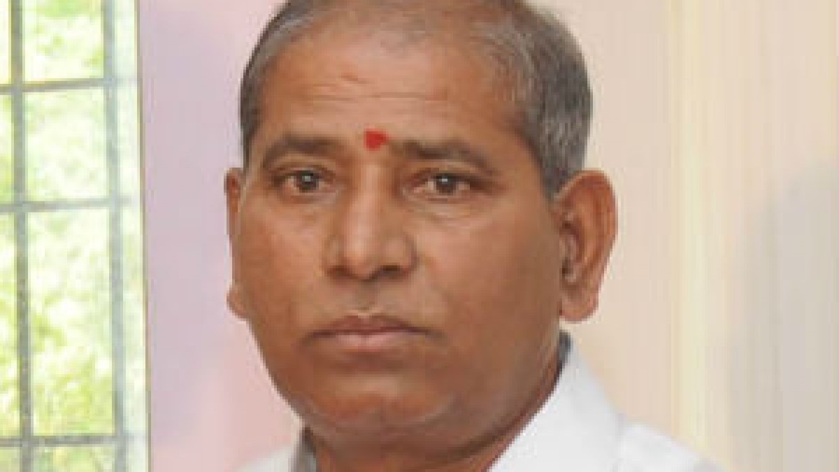 Anjan94150697's tweet photo. KARNATAKA MEGA EXCLUSIVE SCOOP:

#Target20: POLITICAL UPHEAVAL BEGINS IN KARNATAKA; CONG reaches out to two BJP MPs.

📌DyCM DK Shivakumar is in touch with Haveri Loksabha BJP MP Shivakumar Udasi.

📌Koppala BJP MP Sanganna Karadi.

#KarnatakaLoksabhaElections https://t.co/45sYqB33U0