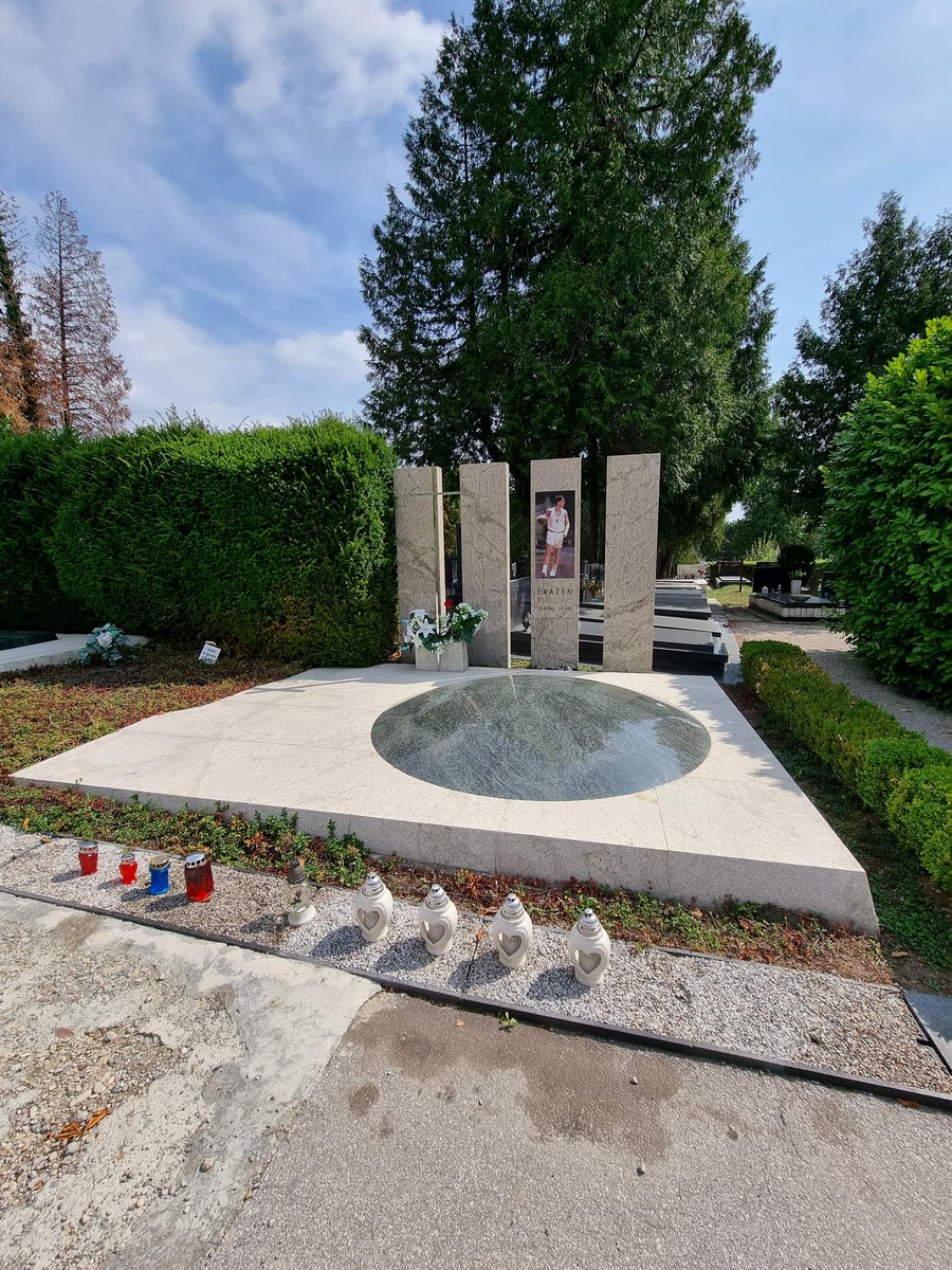 Harris Stavrou tweet media