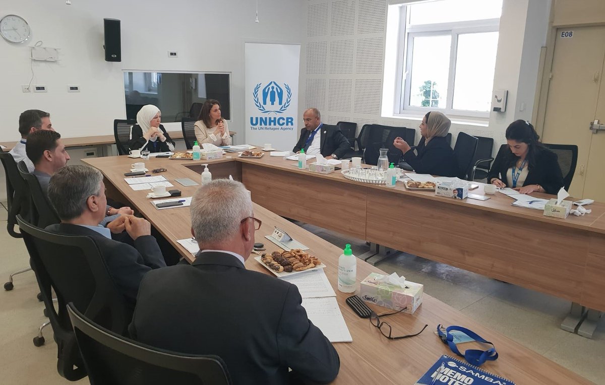 "اليرموك" و"المفوضية" تعقدان لقاءا حواريا حول زيادة نسبة التحاق اللاجئين ببرامج التعليم العالي  
لمزيد من التفاصيل : yu.edu.jo/.../newarcat/4…
#جامعةـاليرموك