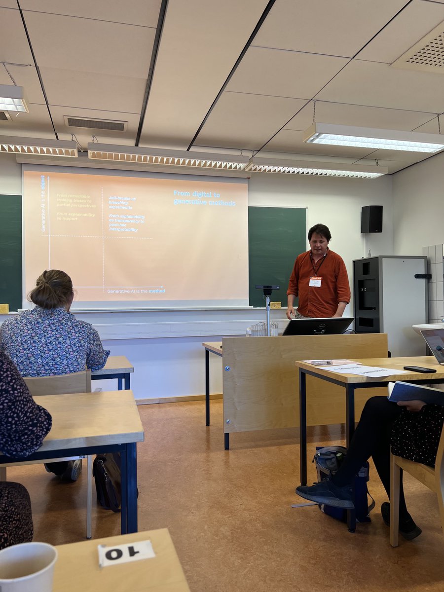 #NordicSTSOslo How to use generative AI as a method? How to research generative AI as an object of inquiry? ⁦<a href="/AndersKMunk/">Anders Kristian Munk</a>⁩ 

Find out ⁦@MASSHINE_AAU⁩ conference in December in Copenhagen