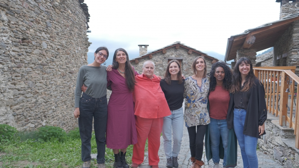 OstanaIn's tweet photo. Il Premio Ostana parla tante lingue, ha tante voci, suoni e colori!
Un grazie a tutti e...vi aspettiamo a Ostana!

#mothertongue #Ostana23
 https://t.co/Mt8mDiYZBI https://t.co/2xxicwu66S