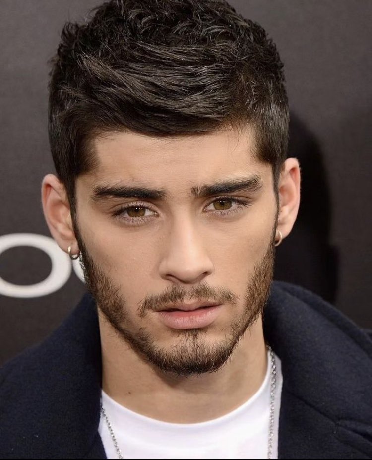 Z42023's tweet photo. Zayn's eyes are the access to the beautiful and complex universe that Zayn is. https://t.co/4v2VNHZm3R