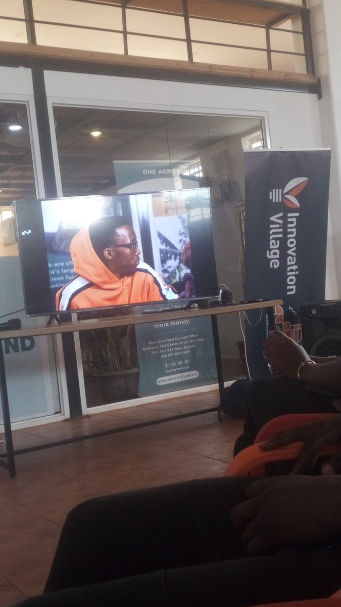 WASSWAMUBARAKug's tweet image. Day 3 of our #creativemasterclass @TheVillageUG #jinja 
Every idea that you learn or get adds value to your presence and competency in the market. @BigmanStudiosUg @rctjinja @Robustakings