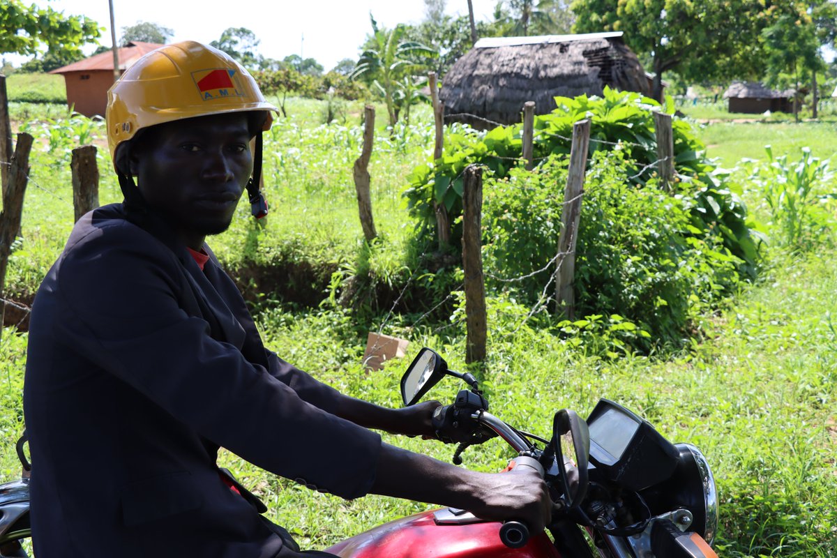 Amref_Kenya's tweet photo. Using boda boda ambulance to bridge the access gap to maternal and child healthcare by pregnant women in Kwale County. A very commendable and innovative approach to promoting quality health outcomes and leaving no one behind. #HealthForAll @MOH_Kenya https://t.co/8EpPxgyjLJ