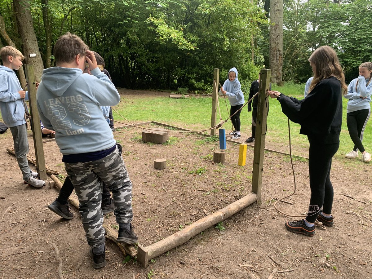 IE does team work make the dream work? @MissTolandLVPS <a href="/MrMurphyLVPS/">Mr Murphy & P5M</a> <a href="/mrselliottlvps/">Mrs Elliott LVPS</a>