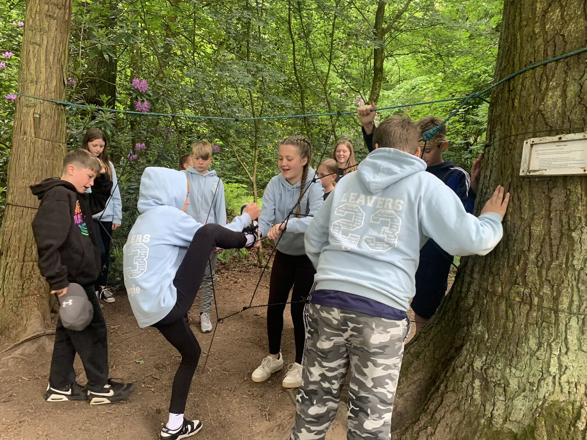 IE does team work make the dream work? @MissTolandLVPS <a href="/MrMurphyLVPS/">Mr Murphy & P5M</a> <a href="/mrselliottlvps/">Mrs Elliott LVPS</a>