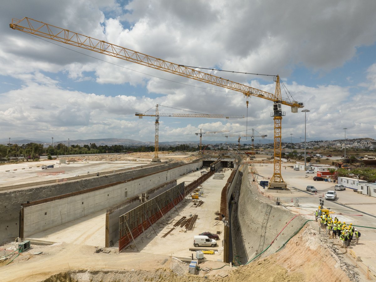 Lamda_Dev's tweet image. Το #TheEllinikon υποδέχεται αναγνωρισμένα ελληνικά και διεθνή πανεπιστήμια και αποτελεί έμπνευση για την επόμενη γενιά!
#LAMDADevelopment #LAMDADev