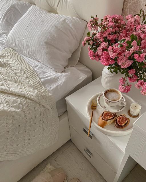 Pimmpernell's tweet photo. Don’t settle for less than the dreams you have in mind 💗 https://t.co/s0pdHiLKvH