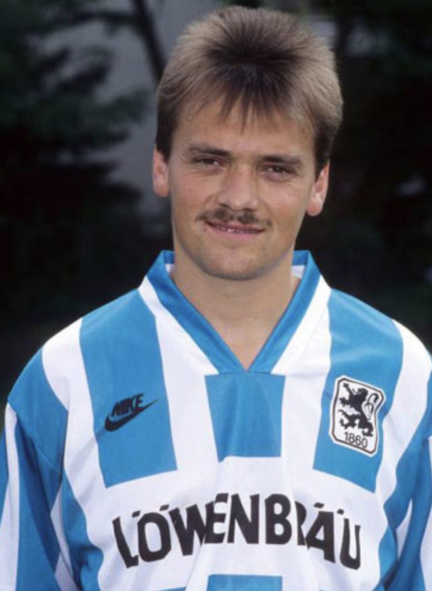 Claus-Dieter gegen Manni … Wie sexy darf 3.Liga Relegation eigentlich sein ? 
BTW: MEISTER MÜSSEN AUFSTEIGEN !!!
#Relegation2023 #Cottbus #Haching #Regionalliga