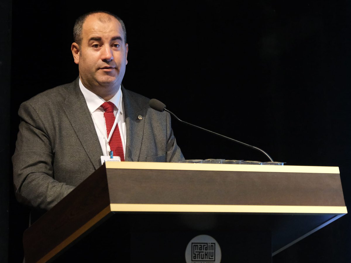 mardinartuklu's tweet photo. Üniversitemiz MAÜ ev sahipliğinde düzenlenen TARIMSAL SULAMADA ENERJİ VERİMLİLİĞİ KONGRE VE ÇALIŞTAYI Kongre Başkanı Hocamız @umranatay47, @gaptaem müdürü @ihcetiner, @gap_idaresi başkanı @hasanmaral ve Rektörümüz @ibrahimozcosar konuşmalarıyla başladı.
@erolozvar
@tarsev2023 https://t.co/VFx4OWbKss