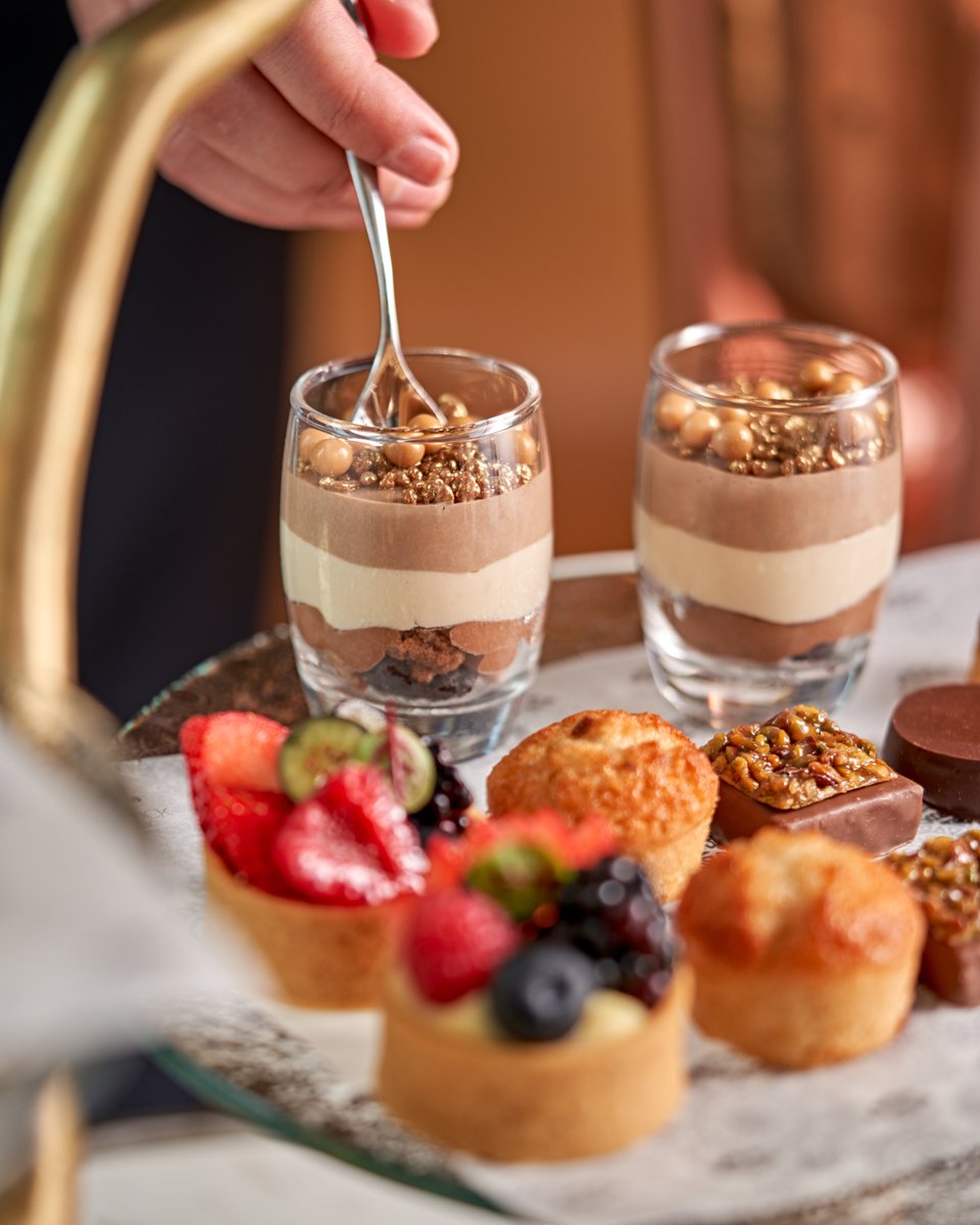 DoubleTreeYork's tweet image. The only thing better than dessert is... More dessert 😝 
#Dessert  #Delicious #SweetTreat #HotelDining
