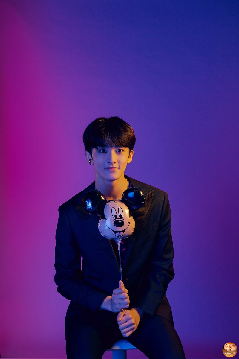 markleebase's tweet photo. markf!Rep dengan foto yg paling kalian suka dr cokiber dong, kalo sender ini🤩 https://t.co/81WJORyzcO