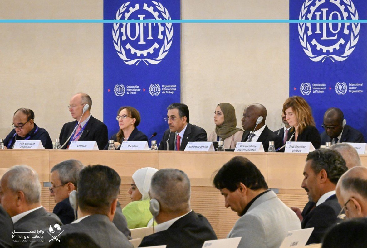 QatarLabour_GE's tweet photo. SE @AliBinSamikh Président de #ILC2023, a présidé la 1ère session plénière de haut niveau pour la discuss tripartite (gouv. employeurs &amp; travailleurs)du rapport du DG de l'OIT focalisé sur la promo de la justice sociale &amp; la réalisation du travail décent pour tous. https://t.co/dTbtP72MG0