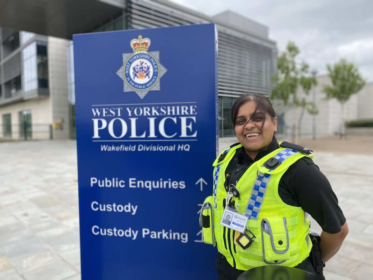 I have been a Special Constable for 4 yrs & I still have butterflies & excitement before I go on shift. 

I work for the NHS, so it’s nice to see another side of emergency care. 

I would highly recommend this role SC7956. 🚨

#NationalVolunteersWeek 
#Police
#Wakefield 
#Muslim