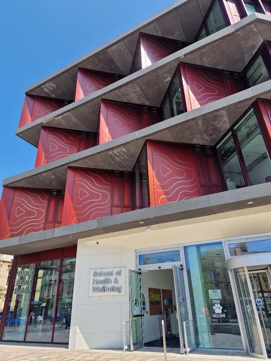 isidromj's tweet photo. Estancia del LPRC en Glasgow https://t.co/53zDGWN4ah #PersonalNetworks #Research #LRPC https://t.co/QLwwq8xHM5