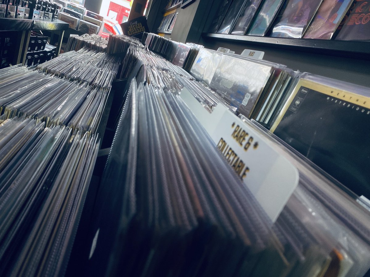 CardiffRecords's tweet photo. Open until 5:30! Avoid Coldplay in the city centre by spending time on Whitchurch Road.
#cardiffrecords #cardiffrecordexchange
#vinyl #vinylrecords #wales #cymru #rarerecords #cardiff #recordsforsale #records #recordcollecting #recorddigging #cratedigging #hotplaynotcoldplay https://t.co/XrvFGb4dlx