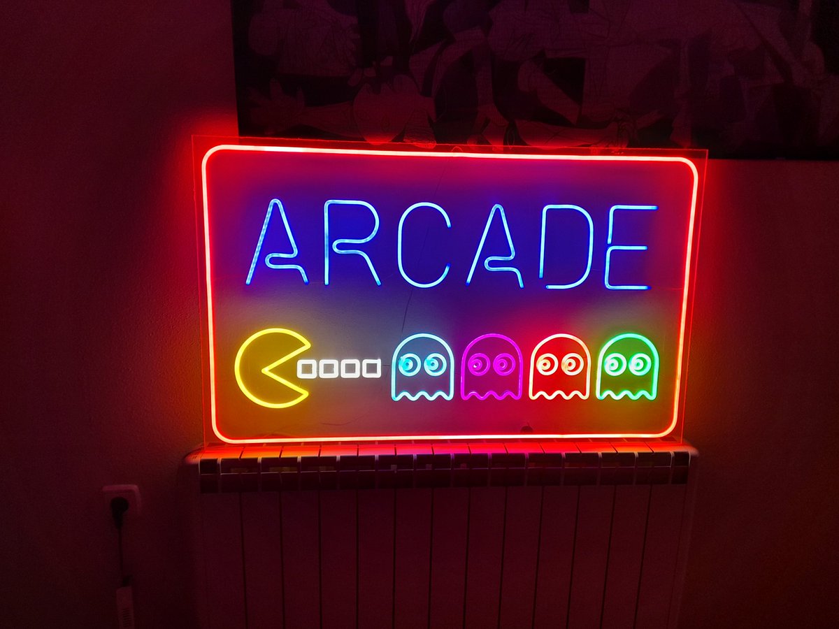 timmycreaciones's tweet photo. Diseño y fabricación #neonled #arcade Diferentes colores, tamaños, etc. #Arcades #neonflex #NeonLights #NEON #PacMan #pacmanghost https://t.co/L0BLKP6DJy