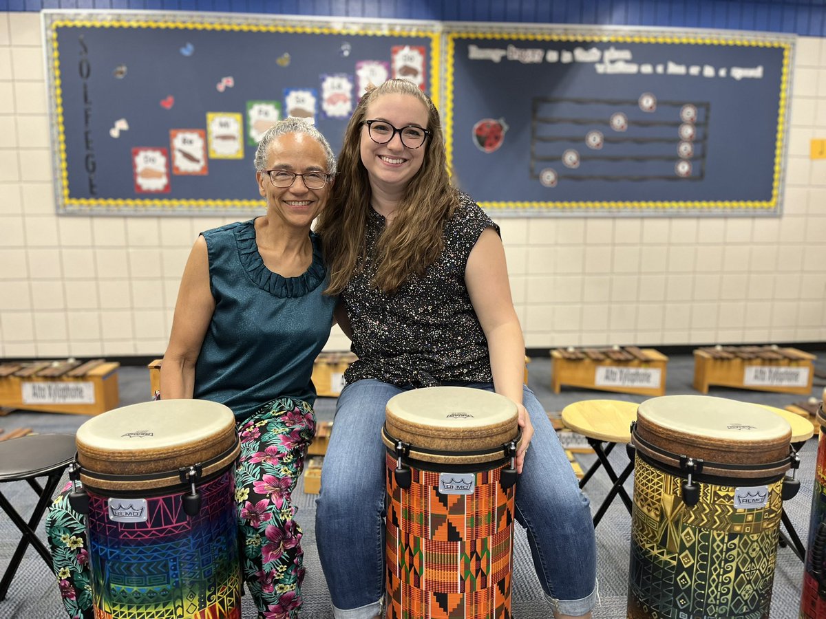 PacificJSchool's tweet photo. Exciting rhythms &amp; captivating tales🛢️ 
We welcomed our incredible musical guest, Dawn Muir for an immersive #Jamaican #drumming workshop. The rhythmic infusion of Jamaican beats transported our students and staff into a world of enchanting learning! @MbOrff #music #joy 🎶 https://t.co/9LdrWDV6EY