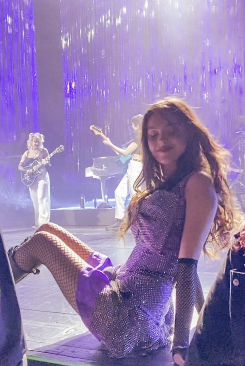 heart4livv's tweet photo. she’s so photogenic. https://t.co/W4LEYaqqUi