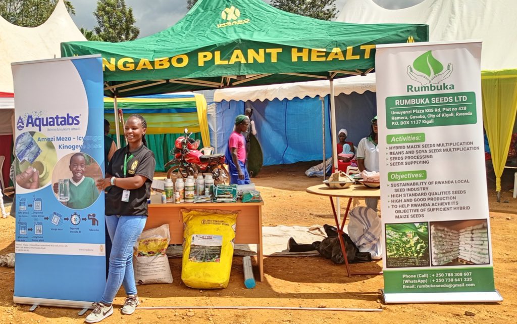 ingaboplant's tweet photo. Welcome to our stand in Kamonyi Agrishow.
#igisubizokubahinzi
#aquatabs
@RwandaAgri @RwandaAgriBoard @FAORwanda @RwandaSouth @Kamonyi @HcoeIsrael @RumbukaSeeds @FarmfreshRwanda https://t.co/VQoazrZHNG