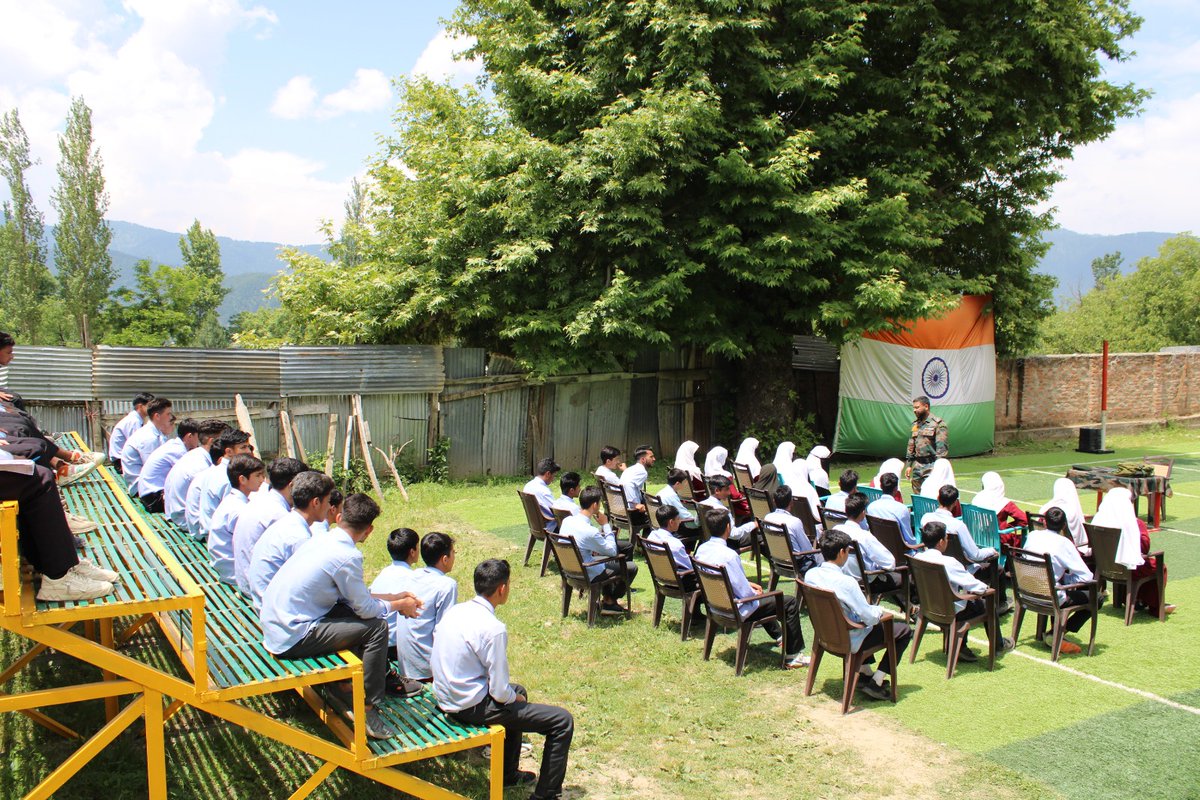 Indian Army conducts Lecture on the Occasion of World Food Safety Day
#WorldFoodSafetyDay                                                                                                                                   #FoodSafetyMatters
#IndianArmy
#Kupwara
#ProsperousKashmir