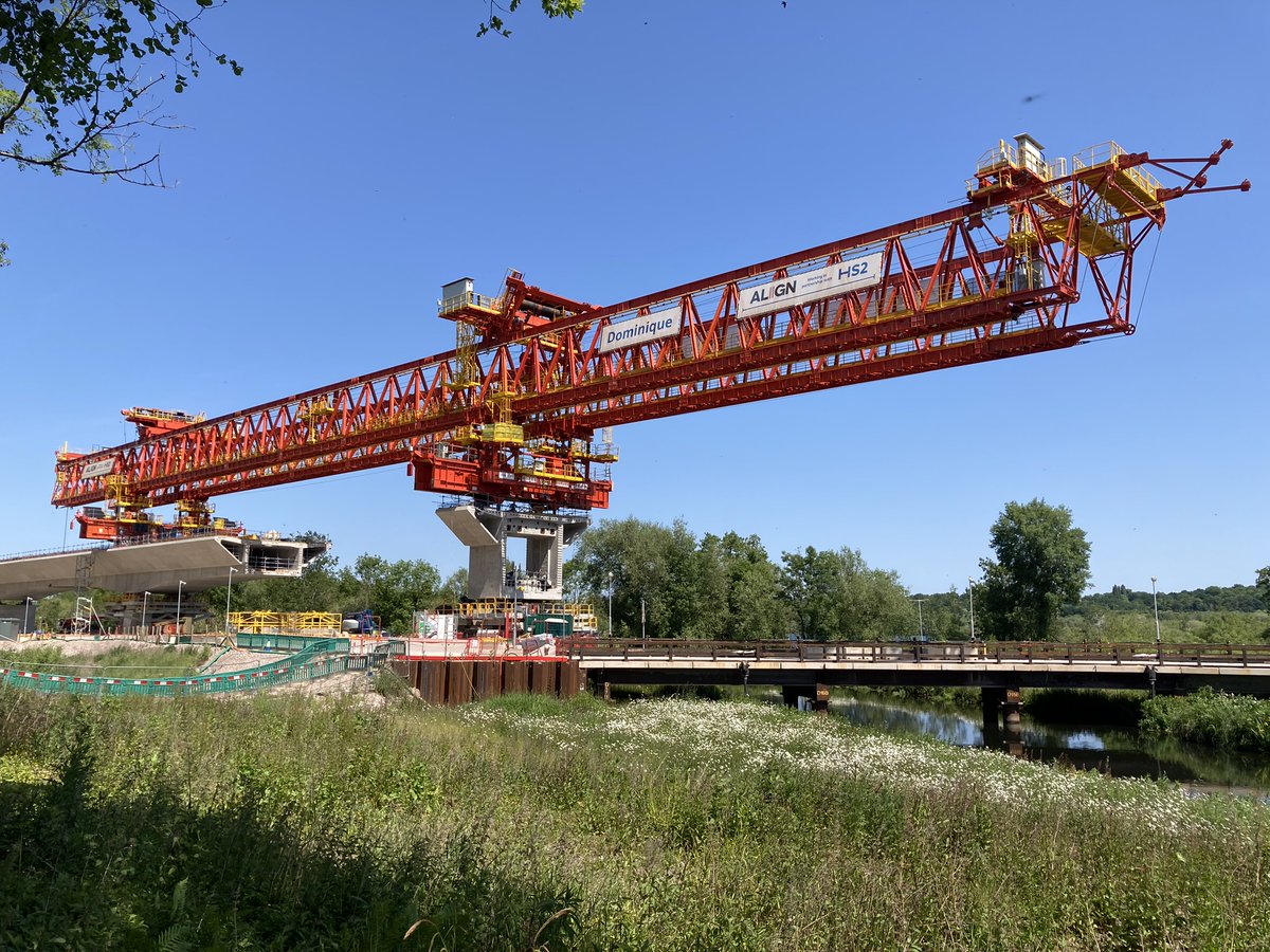 Over a month since i last visited the construction site for #HS2 Colne Valley Viaduct in West London to see how things are progressing and Dominique launching girder has its first waterway in sight!!!