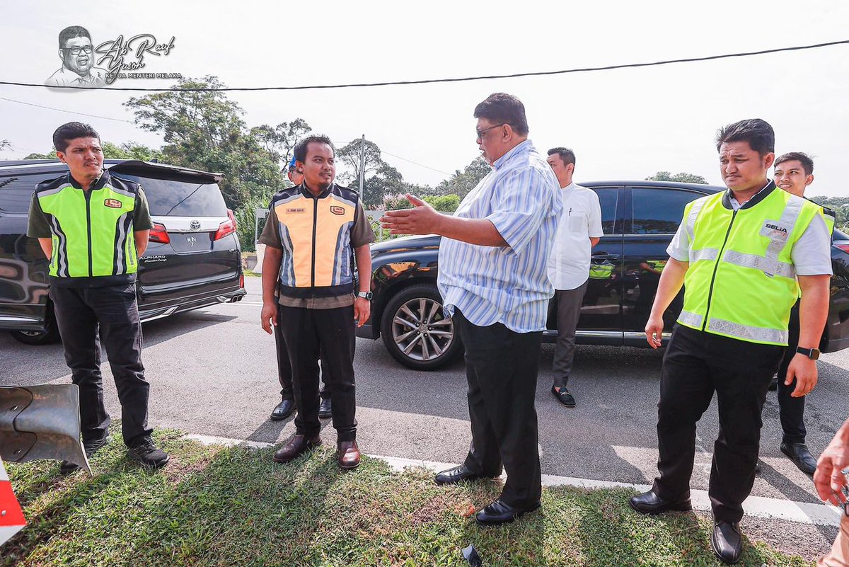 Semasa menjalankan tugas ditapak telah dikejutkan dengan kunjungan YAB Ketua Menteri.