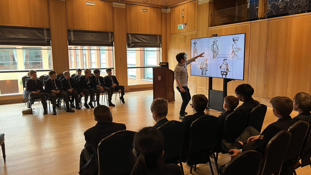 TeaAndTools's tweet photo. 2of3: Workshops galore! Today's hands-on experiences really brought the original company's business legacy to life. Immersed in the history, the pupils got to see firsthand where it all began. #LearningByDoing #TimeTravelTuesday @Habsmonmouth https://t.co/ZdNaSWtdK9